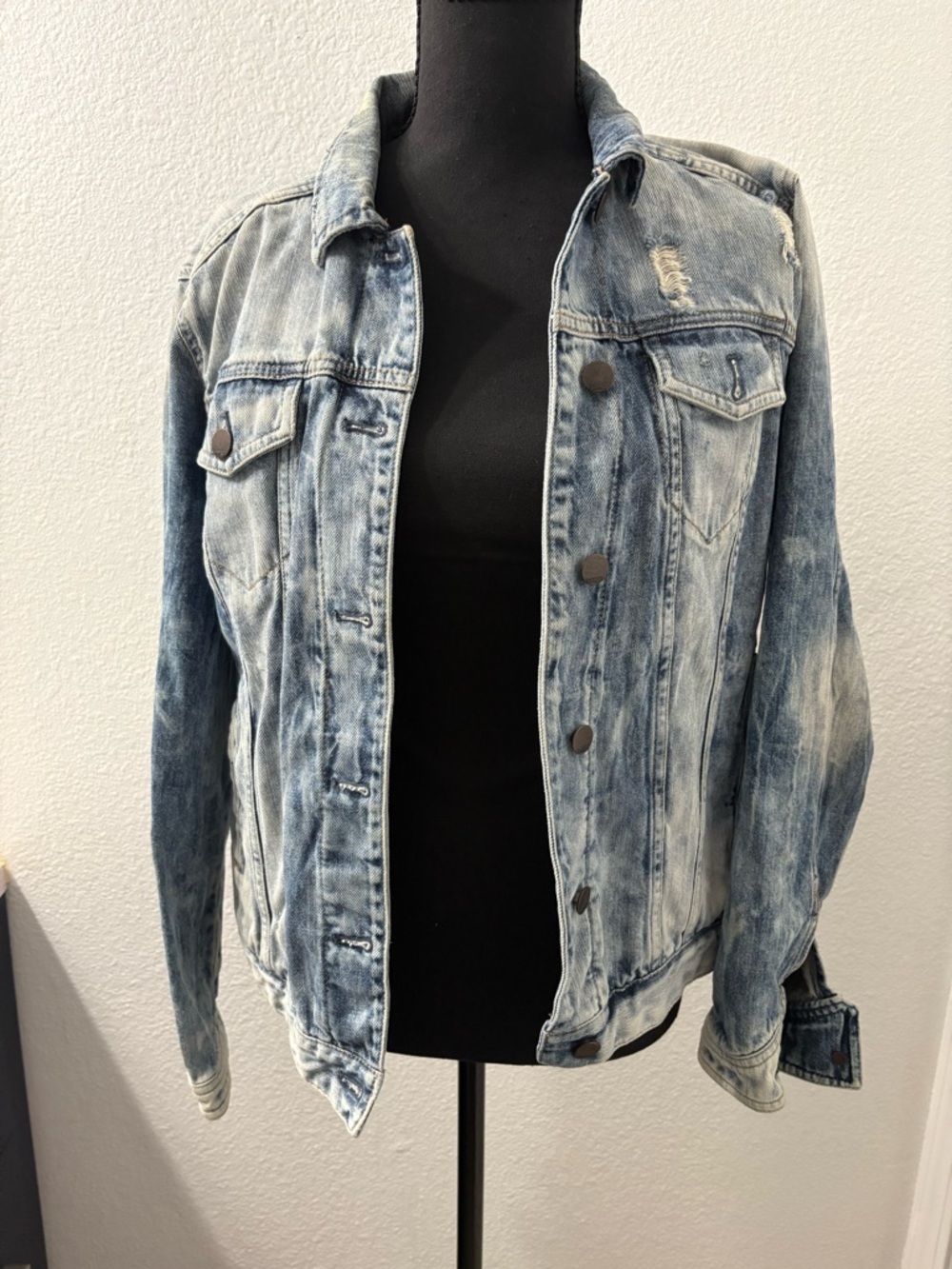 Express Light Wash Distressed Denim Jacket